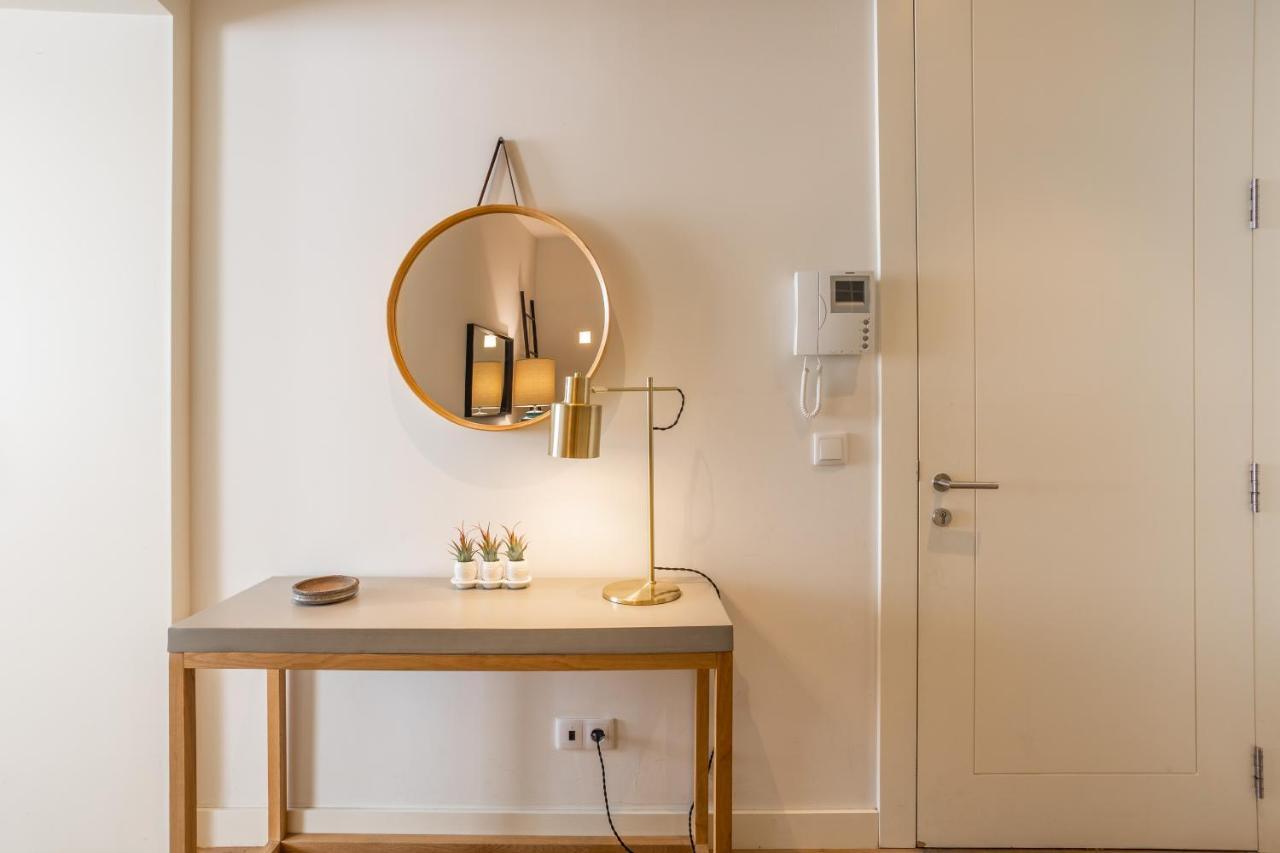 Chic Tailor Made Flat In Chiado Leilighet Lisboa Eksteriør bilde